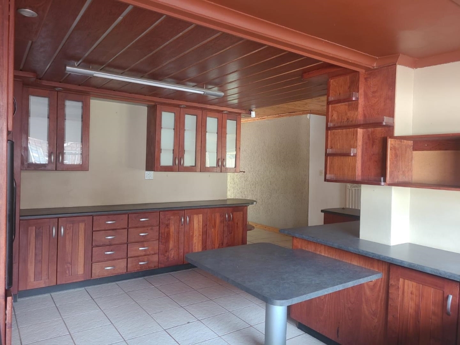 4 Bedroom Property for Sale in Welkom Free State